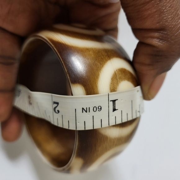 Vintage Two tone Swirl Chunky BOHO Bangle - Picture 8 of 8